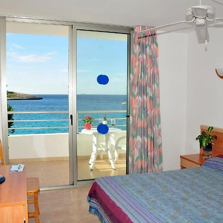 S'Arenal Apartments Portinatx Exterior foto